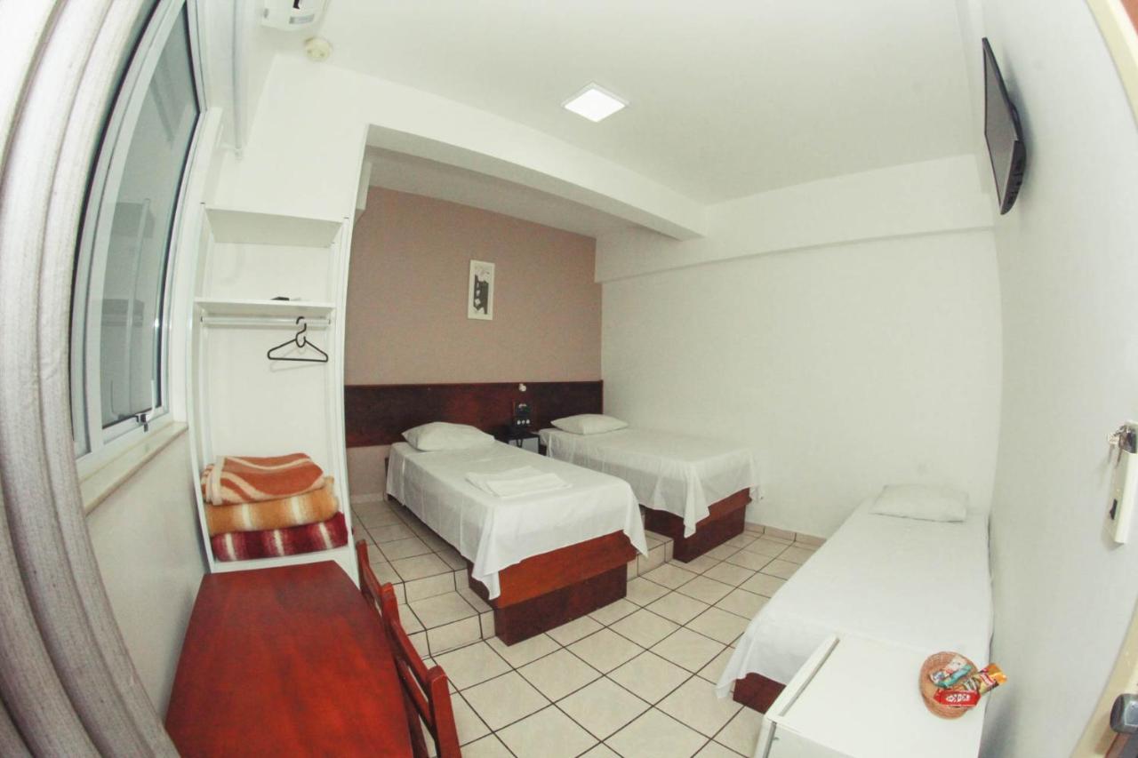 Alpha Ville Hotel Асис Екстериор снимка