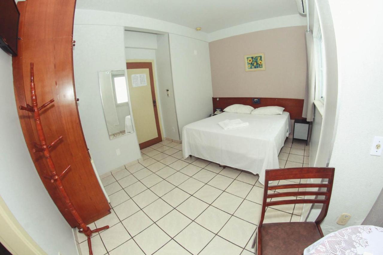 Alpha Ville Hotel Асис Екстериор снимка