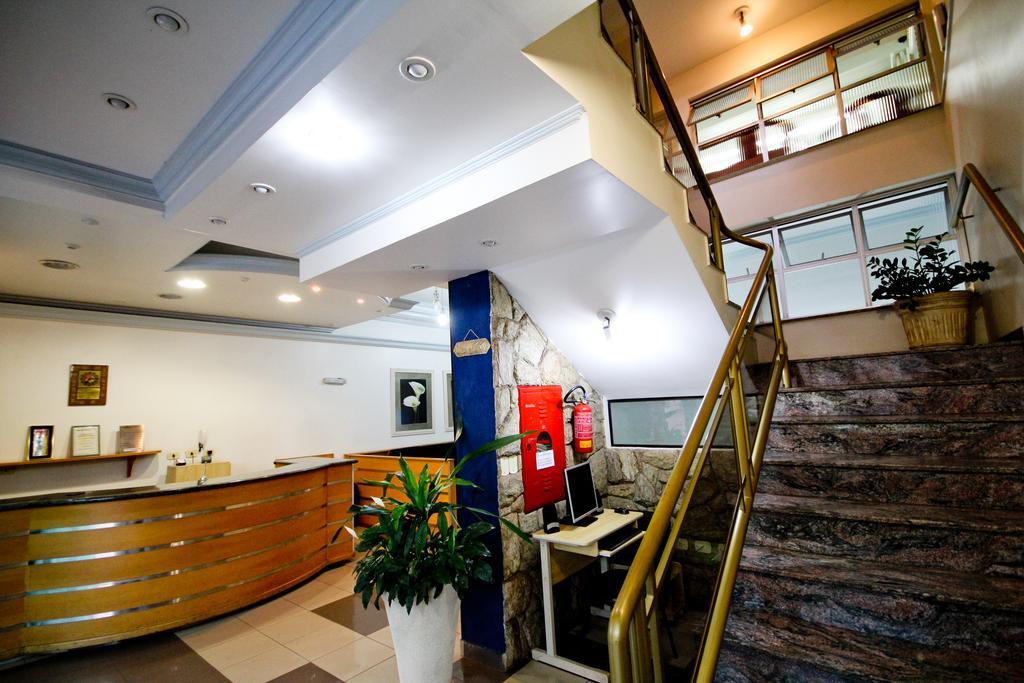 Alpha Ville Hotel Асис Екстериор снимка