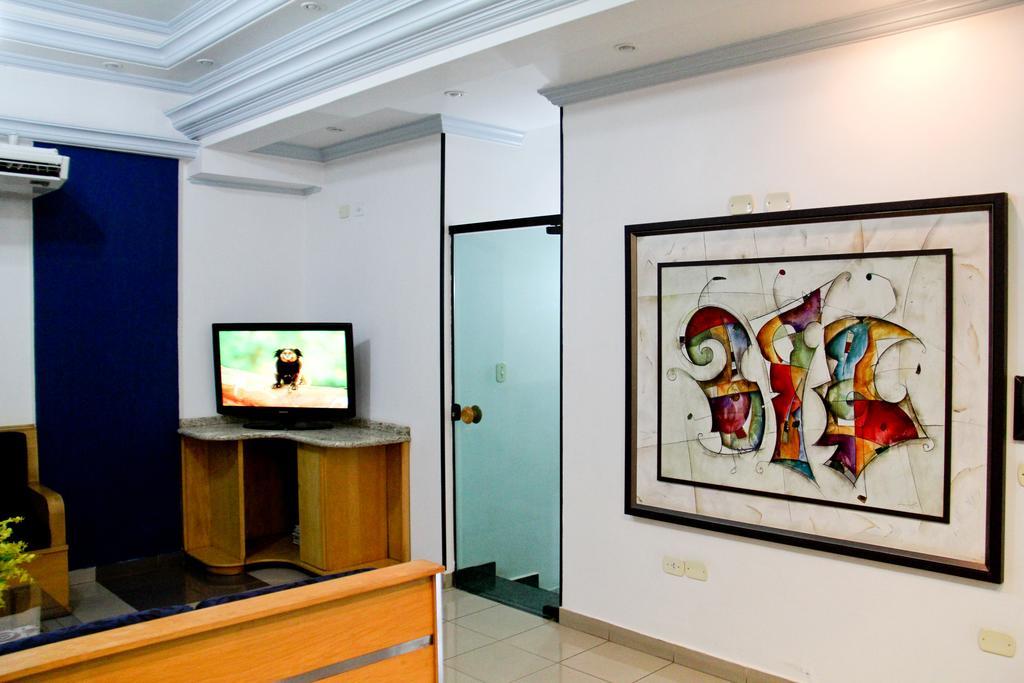 Alpha Ville Hotel Асис Екстериор снимка