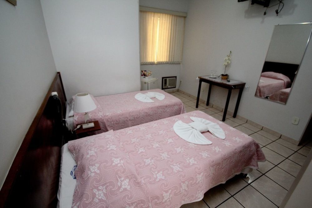 Alpha Ville Hotel Асис Екстериор снимка